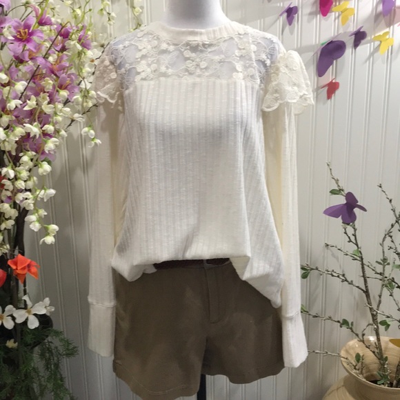 Sz XL Spring Cream Lace Flutter Sleeve - Picture 10 of 16